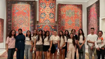 Bin liseli genç müzelerle tanıştı