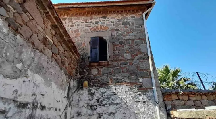 Bergama’nın 220 yıllık tarihi şapeli satışa çıkarıldı