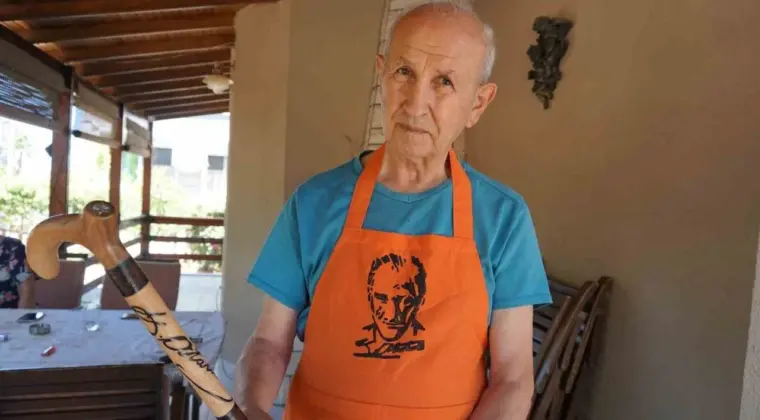 Emekli eğitimci, unutulmaya yüz tutan bastonculuk zanaatını yaşatıyor
