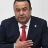 CHP’li Adnan Beker partisinden istifa etti