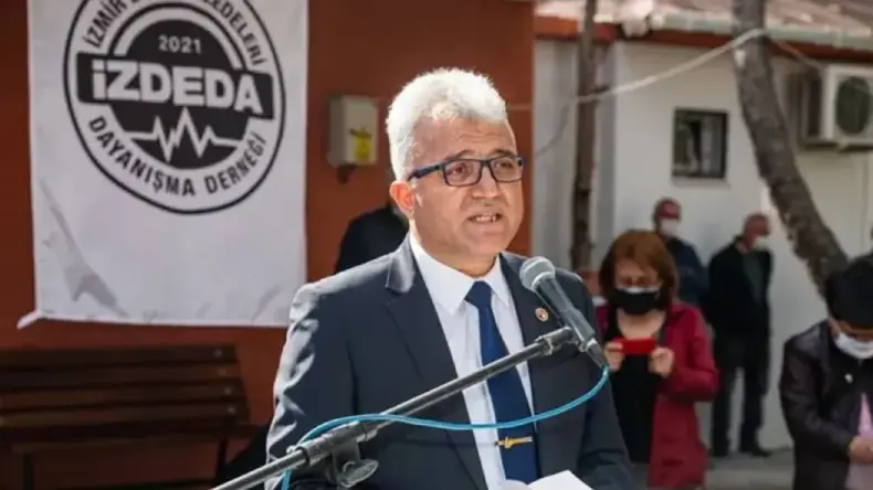 Depremzedelerden ek faiz ve ilave ücret tepkisi