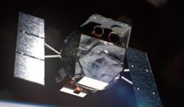 Dünya’ya düşme tehlikesi var! NASA, tarihi operasyonu başlattı