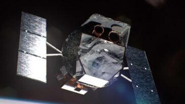 Dünya’ya düşme tehlikesi var! NASA, tarihi operasyonu başlattı