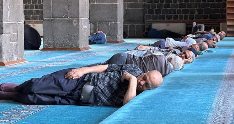Vatandaş serinlemenin yolunu böyle buldu: Hem masrafsız hem serin